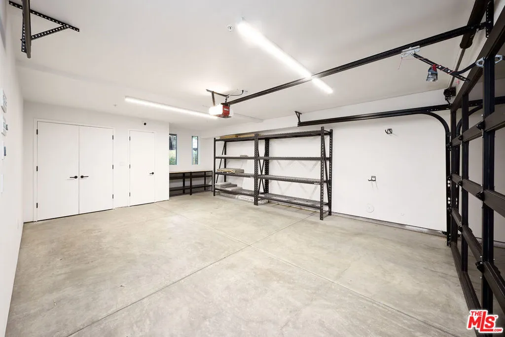 1900 Penmar Avenue, Venice, California 90291 home-pic-37